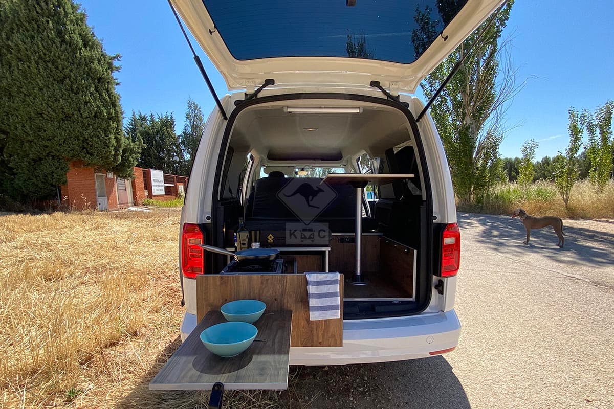VW Caddy Maxi camper 2019 · camperización a estrenar
