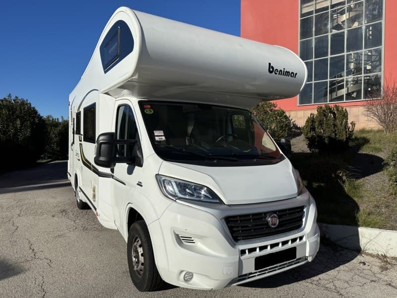 Benimar Sport 323 capuchina 2018 · 6 plazas · ideal familia