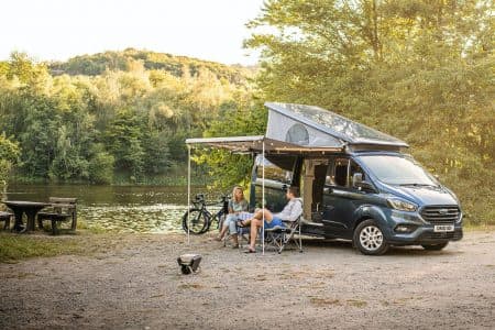 Ford Transit Custom Nugget Plus 2020 · techo elevable