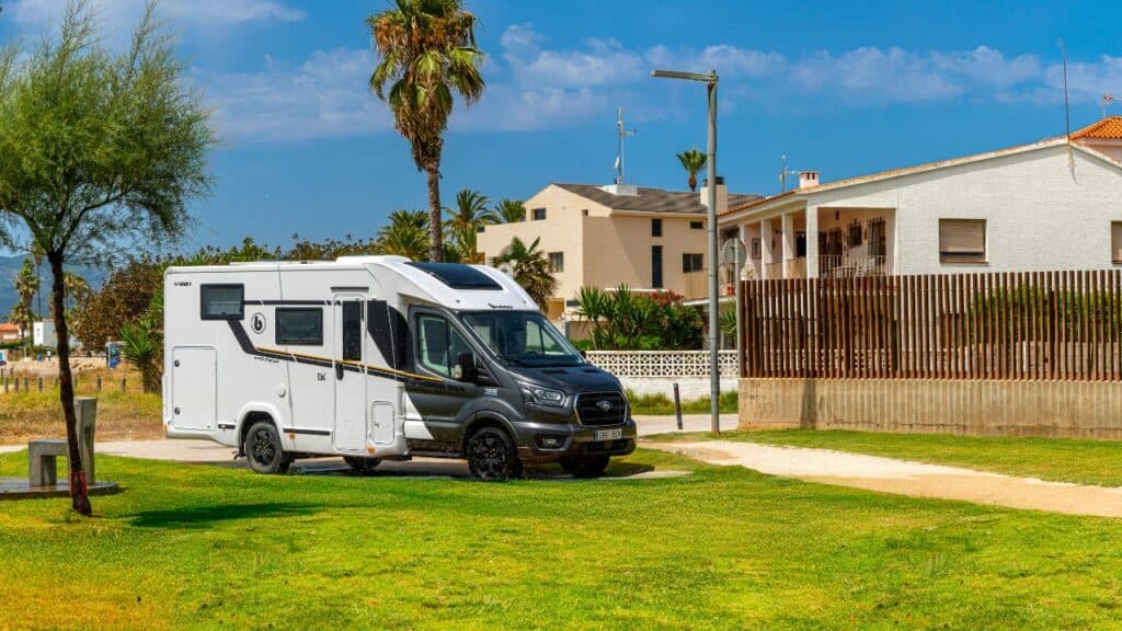Benimar Tessoro 495 UP 2022 · Ford 170 CV automática